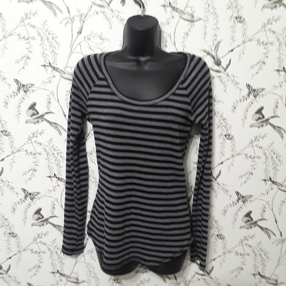 Sexy, scoop neck, top